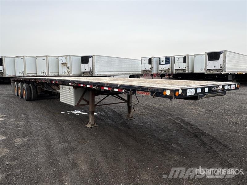 Doepker 53 ft Tri/A Flatbed Trailer Flatbed/Dropside trailers