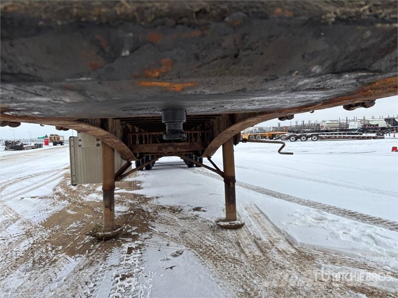 Doepker 53 ft Tri/A Flatbed Trailer مقطوروات مسطحة/مفصلية الجوانب