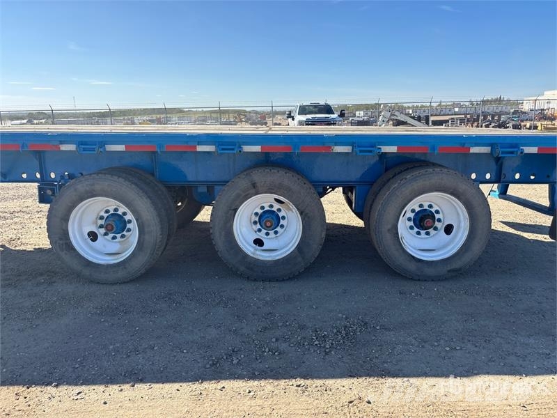Doepker 53 ft Tri/A Flatbed Trailer Remorque ridelle