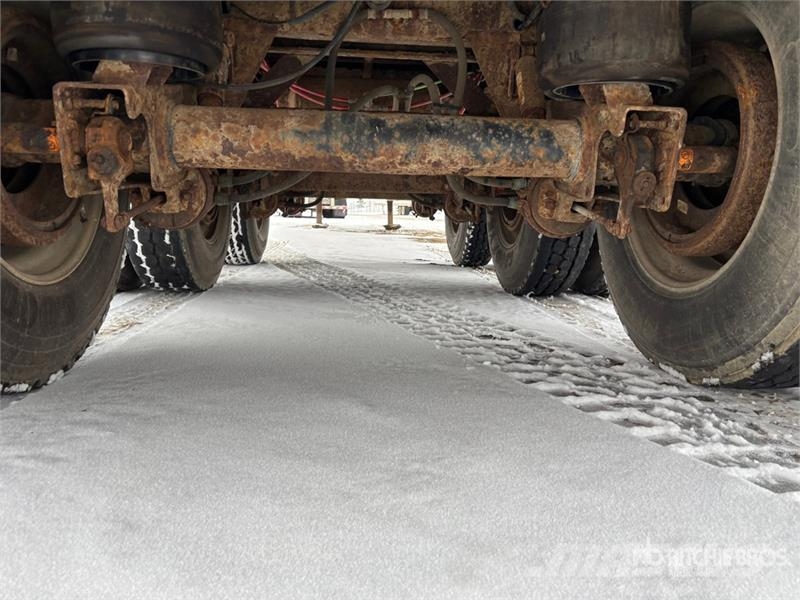 Doepker 53 ft Tri/A Flatbed Trailer مقطوروات مسطحة/مفصلية الجوانب