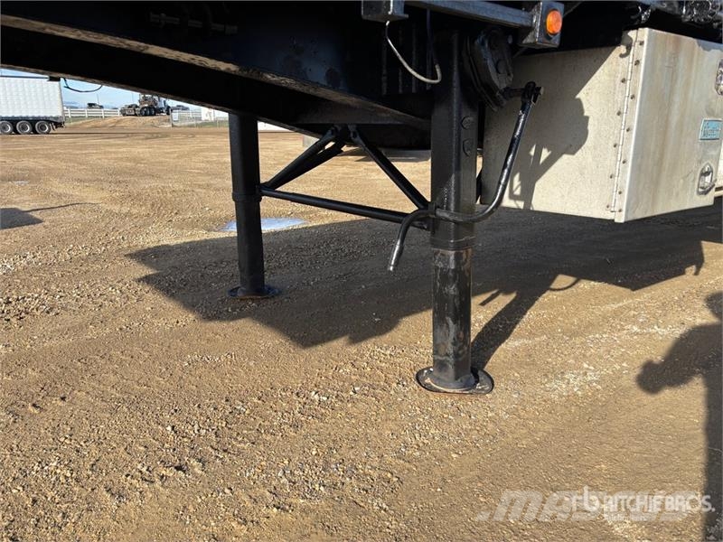 Doepker 53 ft Tri/A Flatbed Trailer Plato/keson prikolice
