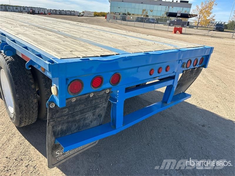 Doepker 53 ft Tri/A Flatbed Trailer Remolques de cama baja