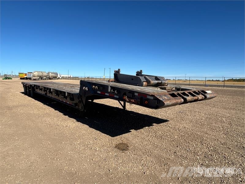 Doepker 53 ft Tri/A Folding Neck Trailer Низкорамные прицепы