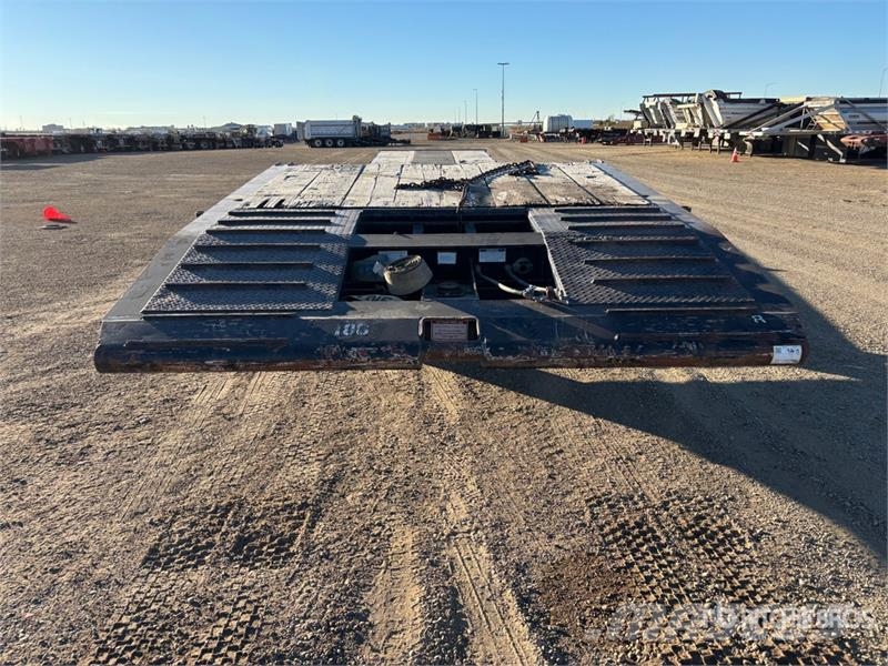 Doepker 53 ft Tri/A Folding Neck Trailer Низкорамные прицепы