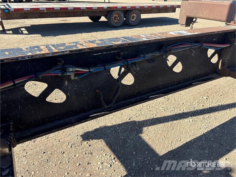 Doepker 53 ft Tri/A Hayrack Log Trailer За превоз на дървени трупи