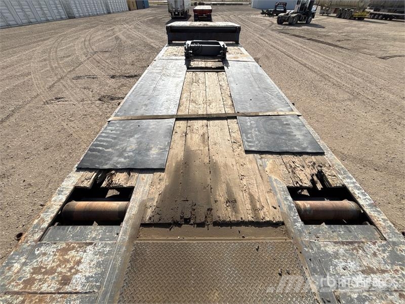 Doepker 55 ton 53 ft Tri/A Folding Neck Trailer Низкорамные прицепы