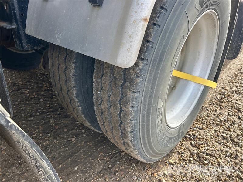 Doepker LB13257-L Super B-Train Lead Grain Trailer Hububat/Silaj Römorkları