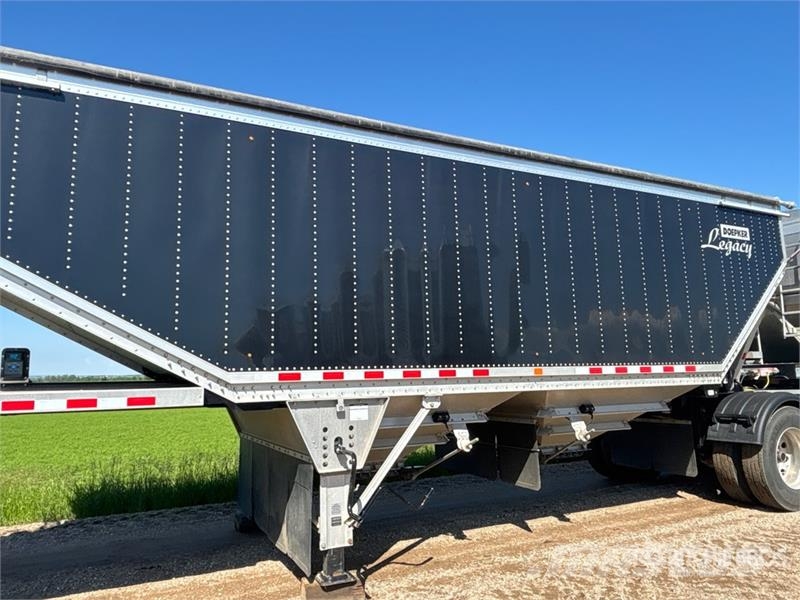 Doepker Legacy 29 ft Tri/A Super B-Train Lead Grain Traile مقطورة حبوب