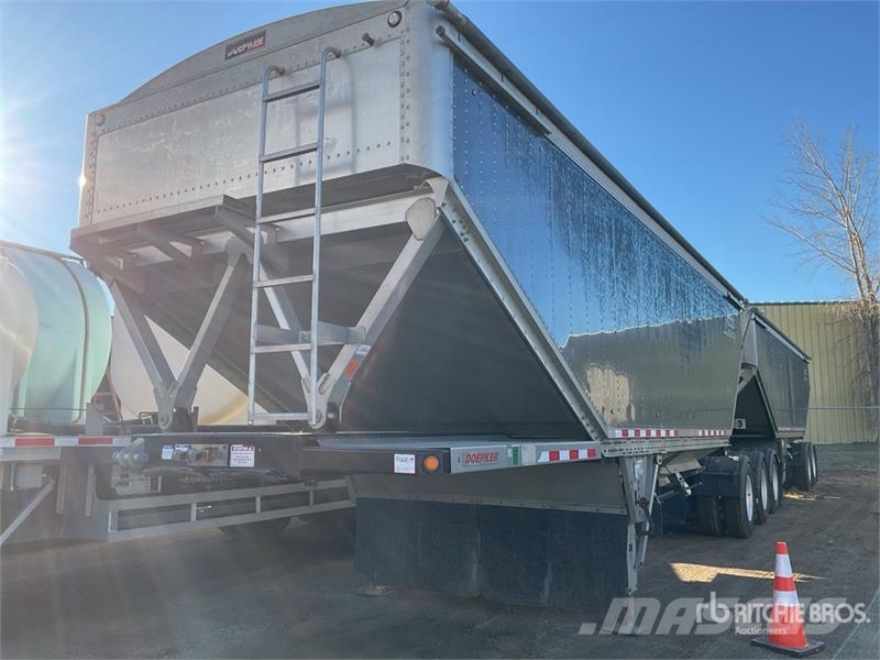 Doepker Legacy Super B-Train Lead Grain Trailer مقطورة حبوب