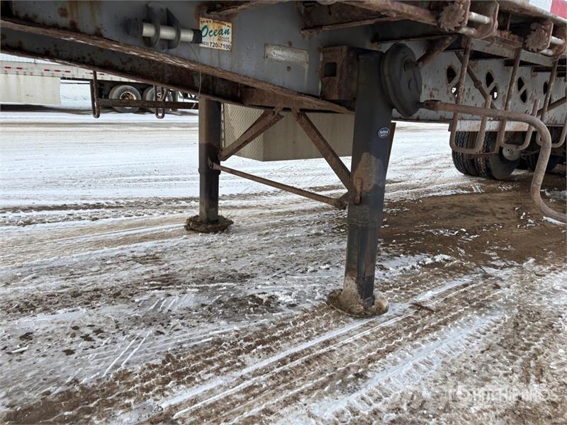 Doepker Super B Lead 32 ft Flatbed Trailer مقطوروات مسطحة/مفصلية الجوانب