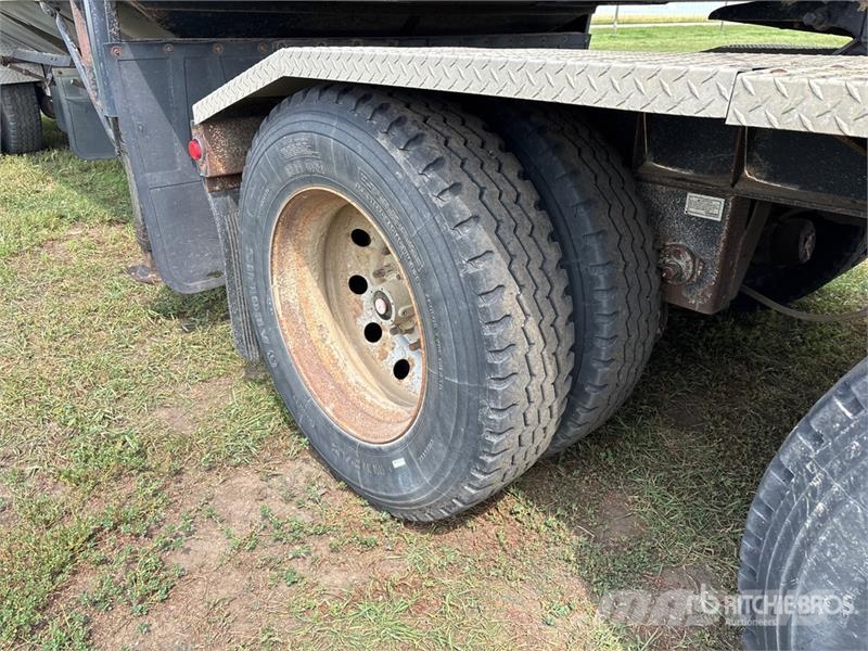 Doepker Super B-Train Grain Trailer Graudu pārkraušanas piekabes