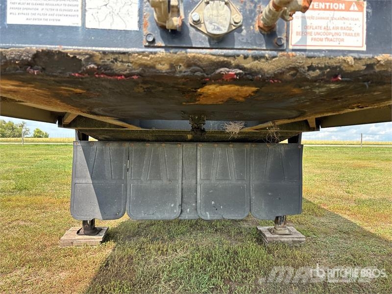 Doepker Super B-Train Grain Trailer Graudu pārkraušanas piekabes