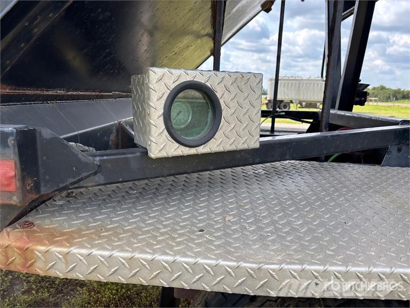 Doepker Super B-Train Grain Trailer Graudu pārkraušanas piekabes