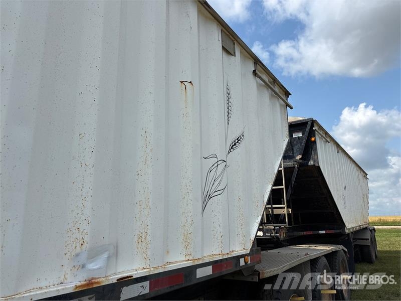 Doepker Super B-Train Grain Trailer Graudu pārkraušanas piekabes