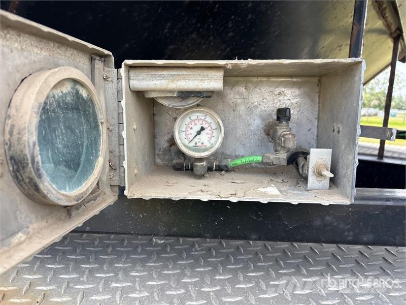 Doepker Super B-Train Grain Trailer Graudu pārkraušanas piekabes