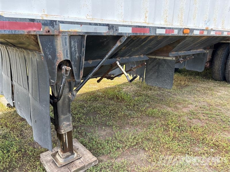 Doepker Super B-Train Grain Trailer Graudu pārkraušanas piekabes