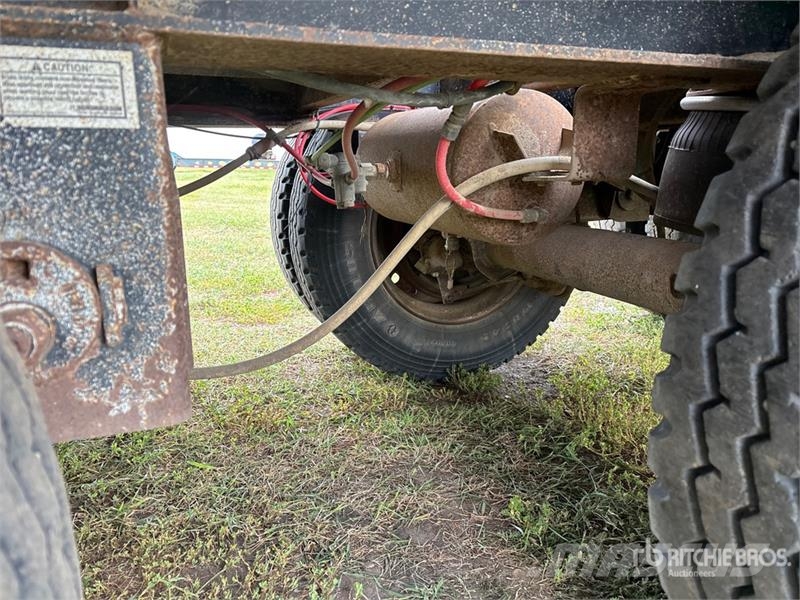 Doepker Super B-Train Grain Trailer Graudu pārkraušanas piekabes