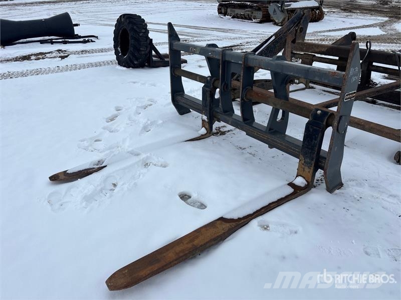 Doosan 72 in Q/C Wheel Loader Forks - Fits Doosan Vilice