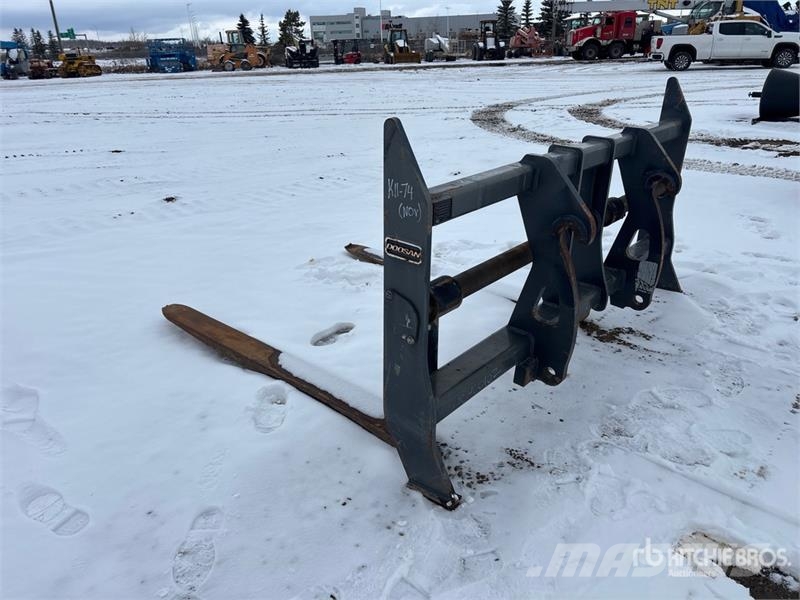 Doosan 72 in Q/C Wheel Loader Forks - Fits Doosan Vilice