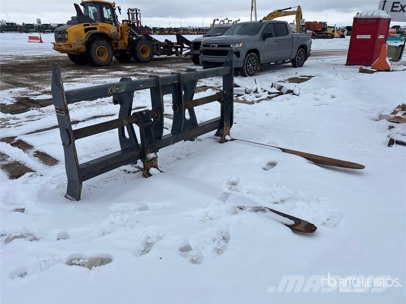 Doosan 72 in Q/C Wheel Loader Forks - Fits Doosan Vilice