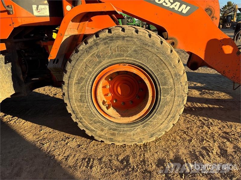 Doosan DL-250-5 Wheel Loader Radlader