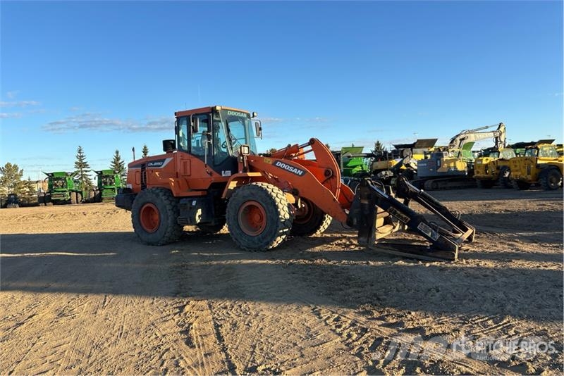 Doosan DL-250-5 Wheel Loader Radlader