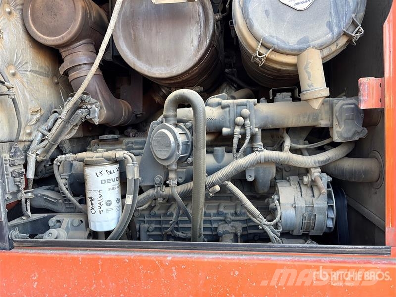 Doosan DL-250-5 Wheel Loader Radlader
