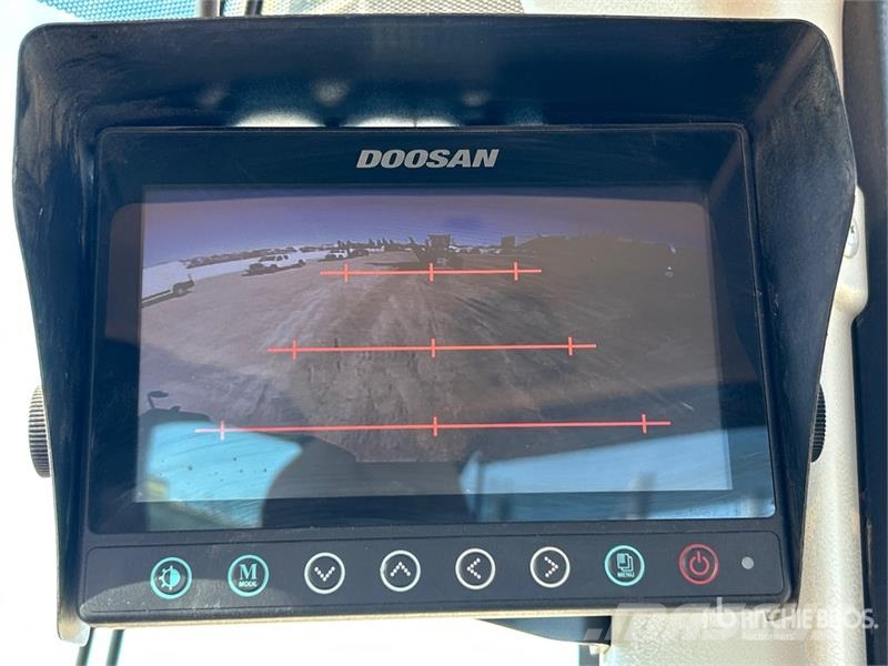 Doosan DL250-5US11 Wheel Loader Gumikerekes homlokrakodók