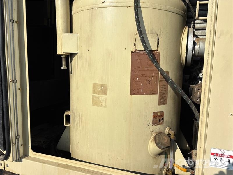 Doosan HP1600WCU-T4F Mobile Air Compressor (Inoperable) Compressors