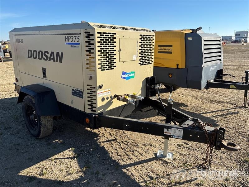 Doosan HP375WOU-FX-T3 Mobile Air Compressor (Inoperable) Kompresorji