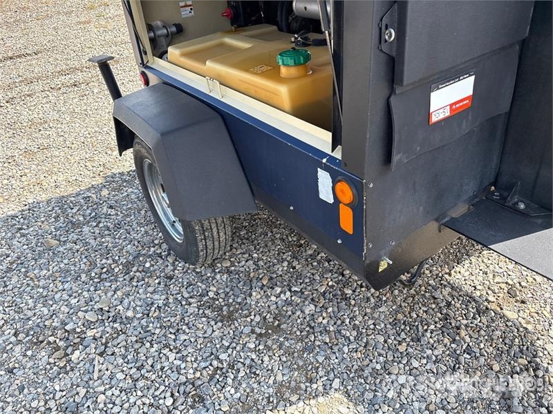 Doosan L20 Tour d'éclairage