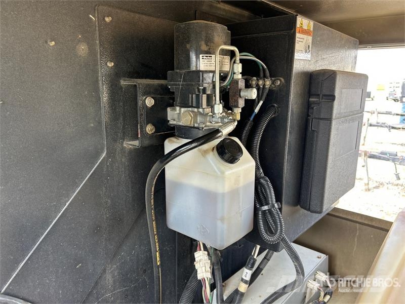 Doosan L20 أبراج خفيفة