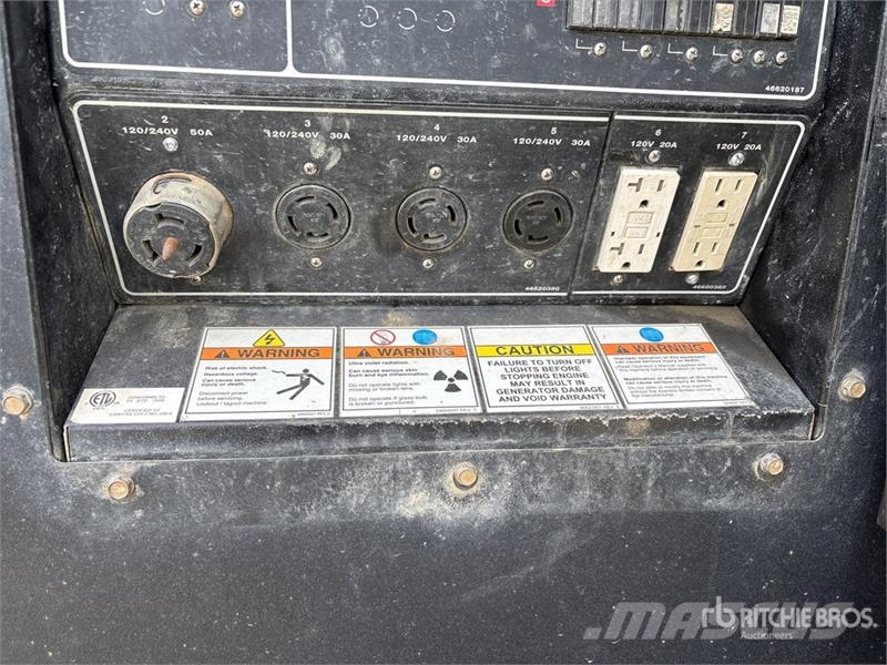 Doosan L2060HZT4I Gaismas torņi