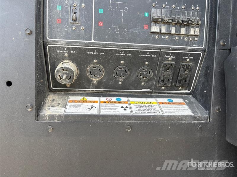 Doosan L20WIZ 20 kW Light Tower Tour d'éclairage