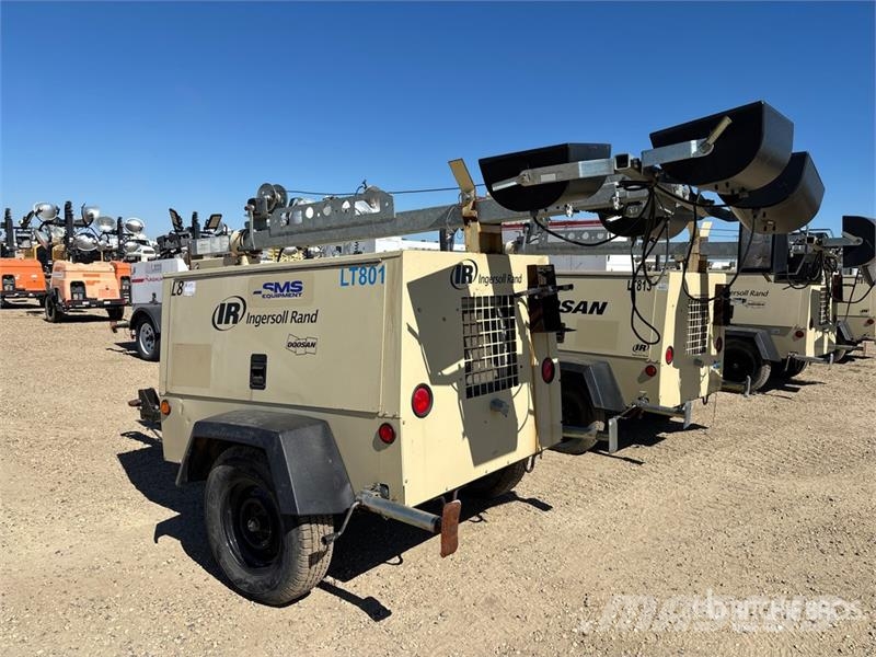 Doosan L8-60HZ-T4F 8 kW Light Tower أبراج خفيفة