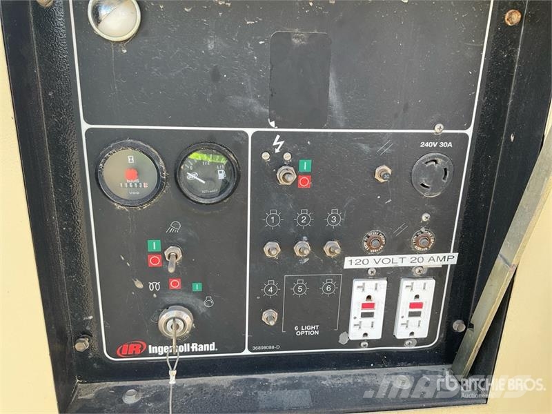 Doosan L8-60HZ-T4F 8 kW Light Tower أبراج خفيفة