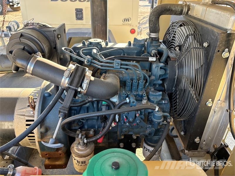 Doosan LS-60HZ-T4F أبراج خفيفة