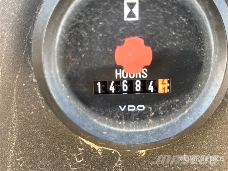 Doosan LS-60HZ-T4F Rasvetni stubovi