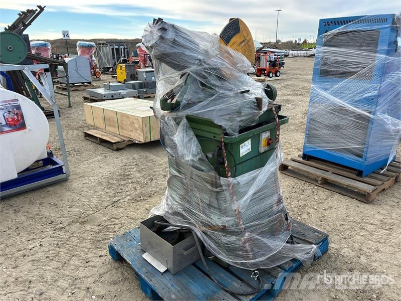  Doringer D350 Electric Manual Saw Machine معدات البناء - غير ذلك
