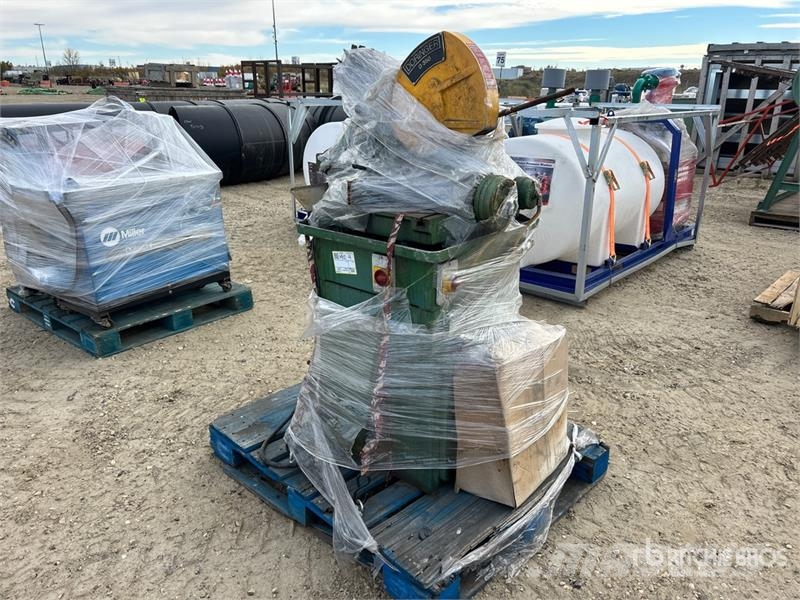  Doringer D350 Electric Manual Saw Machine معدات البناء - غير ذلك