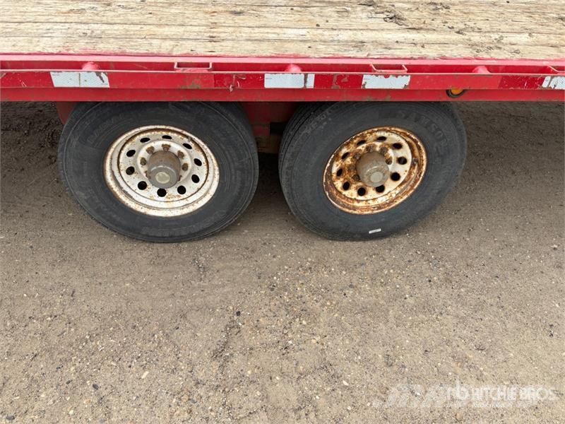  Double A 24 ft T/A Flatbed Trailer Planhengere