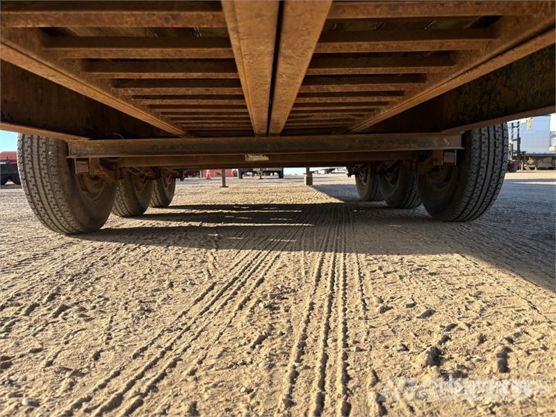  Double A 30 ft Tri/A Gooseneck Equipment Trailer Auto pārvadāšanas treileri