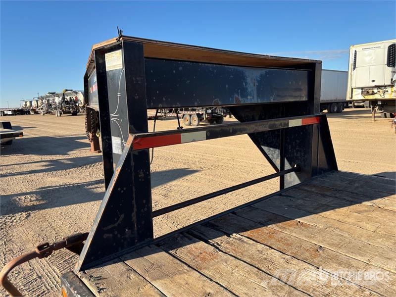  Double A 30 ft Tri/A Gooseneck Equipment Trailer Auto pārvadāšanas treileri