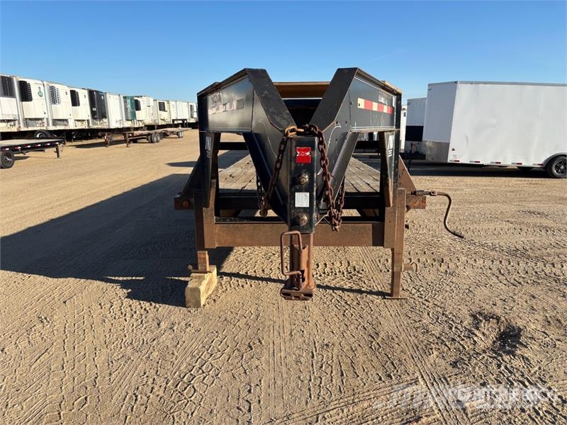  Double A 30 ft Tri/A Gooseneck Equipment Trailer Auto pārvadāšanas treileri