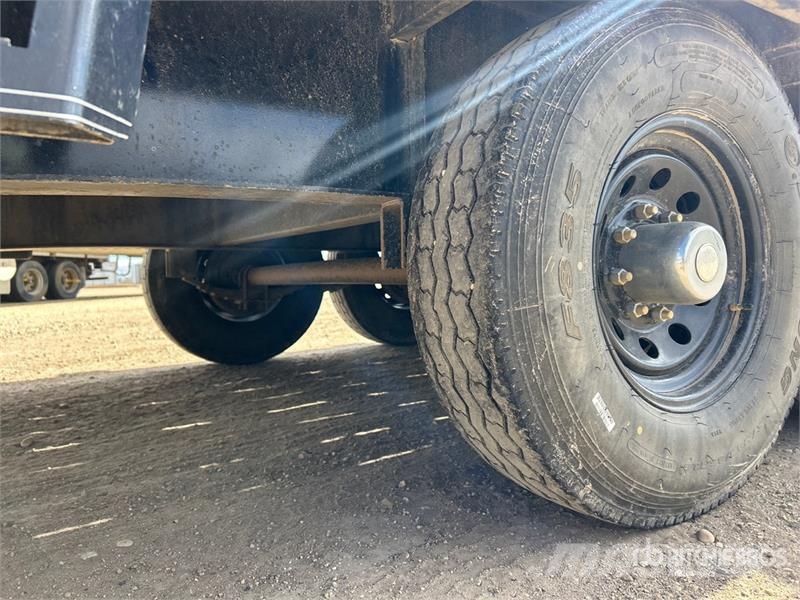 Double A GHB218-32 32 ft Tri/A Gooseneck Equipment Vehicle transport trailers