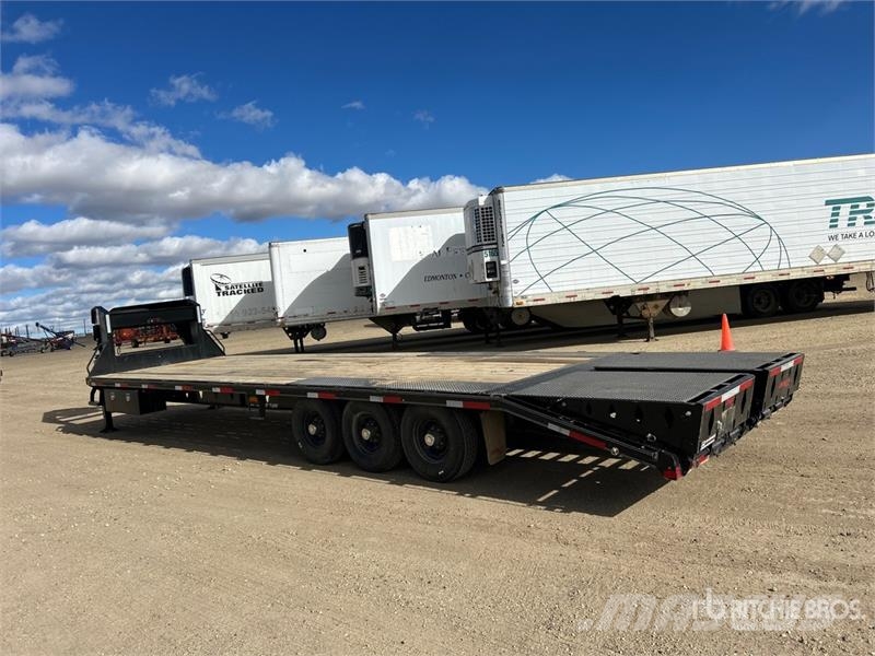 Double A GHB218-32 32 ft Tri/A Gooseneck Equipment Vehicle transport trailers