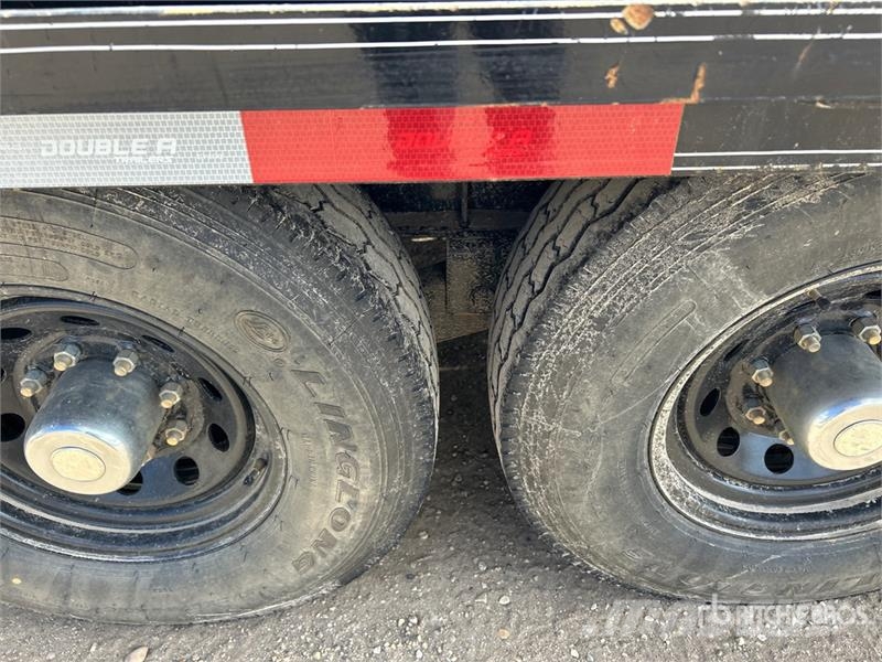 Double A GHB218-32 32 ft Tri/A Gooseneck Equipment Vehicle transport trailers