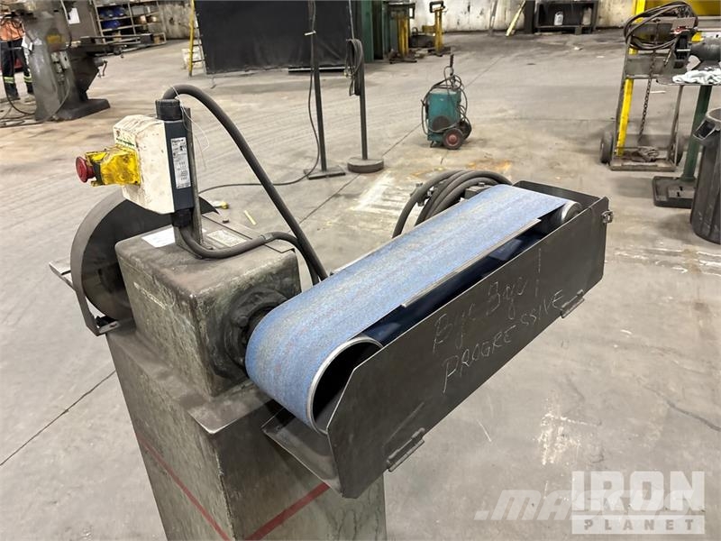 Doucet R-12-60 Electric Belt/Disc Grinder Utilaje construcții - Altele