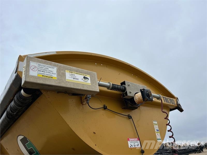  Douglas 38 ft Tri/A Side Dump Trailer Самоскиди