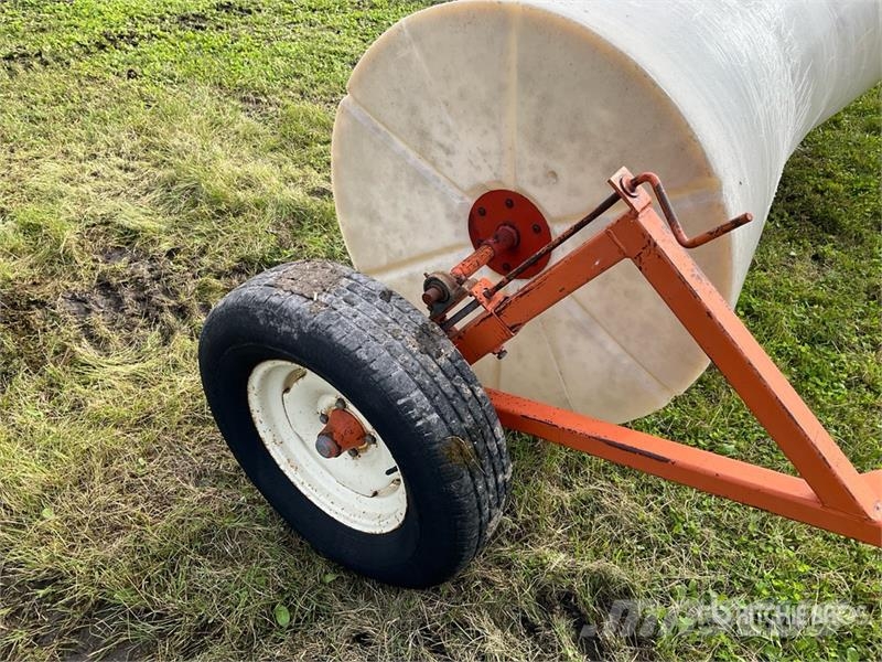 Douglas 7 ft 6 in Poly Swath Roller Прибиральні комбайни